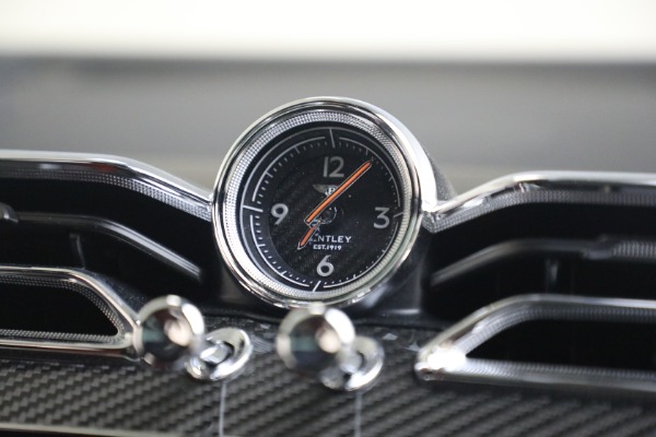 Used 2023 Bentley Bentayga EWB Azure V8 First Edition for sale $173,900 at Pagani of Greenwich in Greenwich CT 06830 27