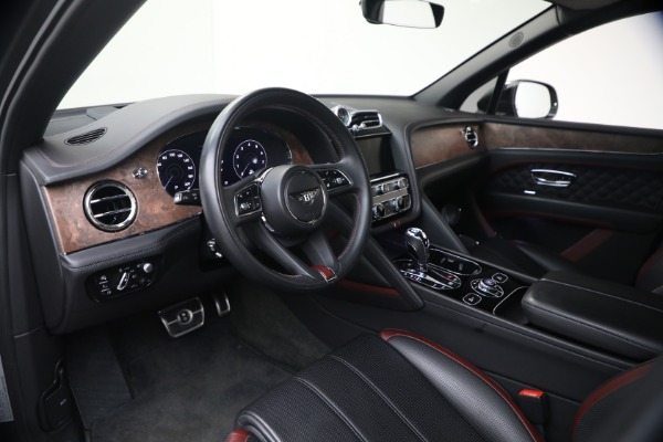 Used 2022 Bentley Bentayga V8 for sale $151,900 at Pagani of Greenwich in Greenwich CT 06830 18