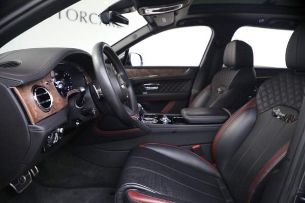 Used 2022 Bentley Bentayga V8 for sale $151,900 at Pagani of Greenwich in Greenwich CT 06830 19