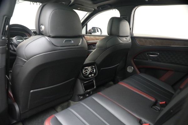 Used 2022 Bentley Bentayga V8 for sale $151,900 at Pagani of Greenwich in Greenwich CT 06830 21