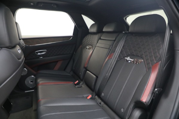 Used 2022 Bentley Bentayga V8 for sale $151,900 at Pagani of Greenwich in Greenwich CT 06830 23