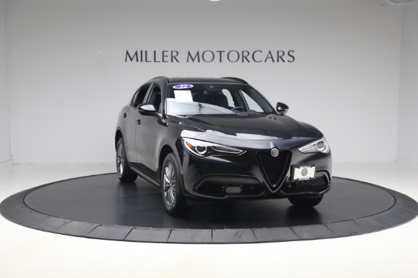 Used 2022 Alfa Romeo Stelvio Sprint for sale $24,900 at Pagani of Greenwich in Greenwich CT 06830 11