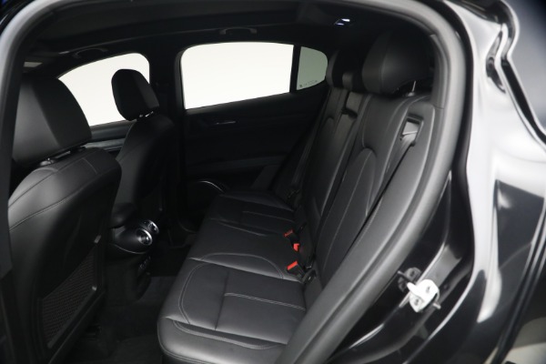 Used 2022 Alfa Romeo Stelvio Sprint for sale $24,900 at Pagani of Greenwich in Greenwich CT 06830 18