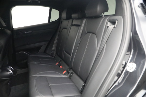 Used 2022 Alfa Romeo Stelvio Sprint for sale $24,900 at Pagani of Greenwich in Greenwich CT 06830 19