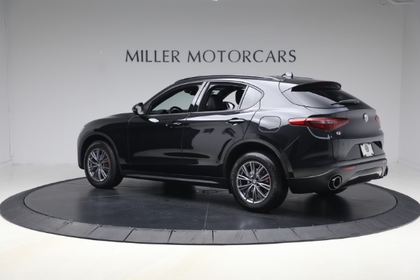 Used 2022 Alfa Romeo Stelvio Sprint for sale $24,900 at Pagani of Greenwich in Greenwich CT 06830 4