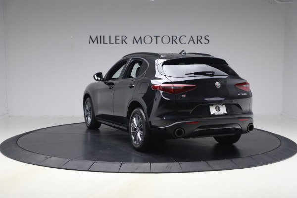 Used 2022 Alfa Romeo Stelvio Sprint for sale $24,900 at Pagani of Greenwich in Greenwich CT 06830 5