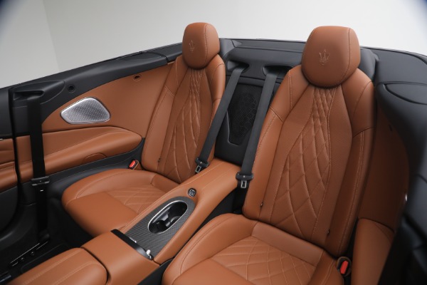 New 2026 Maserati GranCabrio Modena for sale $174,385 at Pagani of Greenwich in Greenwich CT 06830 22