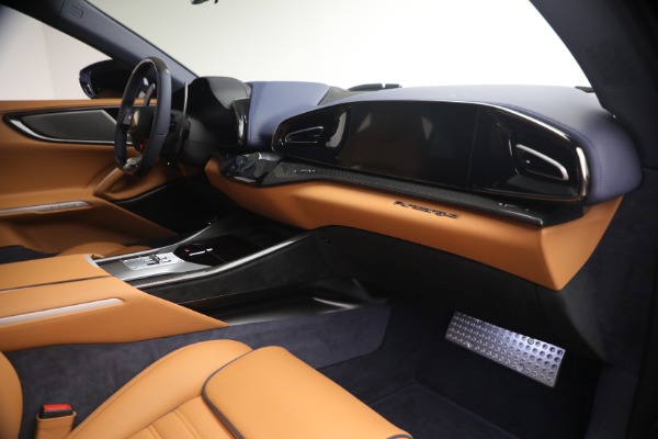 Used 2025 Ferrari Purosangue for sale $579,900 at Pagani of Greenwich in Greenwich CT 06830 16