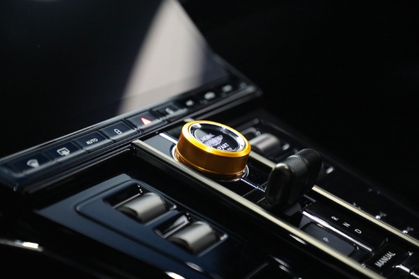 New 2026 Aston Martin Vantage S for sale $251,000 at Pagani of Greenwich in Greenwich CT 06830 23