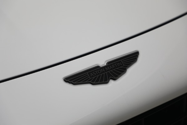 New 2026 Aston Martin Vantage S for sale $251,000 at Pagani of Greenwich in Greenwich CT 06830 27