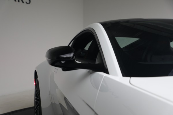 New 2026 Aston Martin Vantage S for sale $251,000 at Pagani of Greenwich in Greenwich CT 06830 28