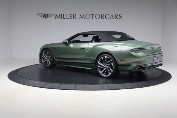 Used 2025 Bentley Continental GTC Speed for sale $359,900 at Pagani of Greenwich in Greenwich CT 06830 15