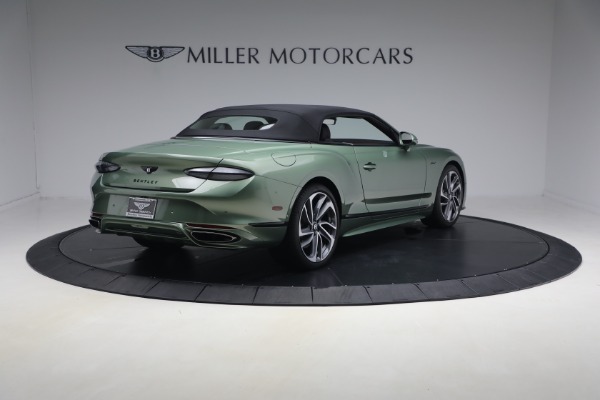 Used 2025 Bentley Continental GTC Speed for sale $359,900 at Pagani of Greenwich in Greenwich CT 06830 17