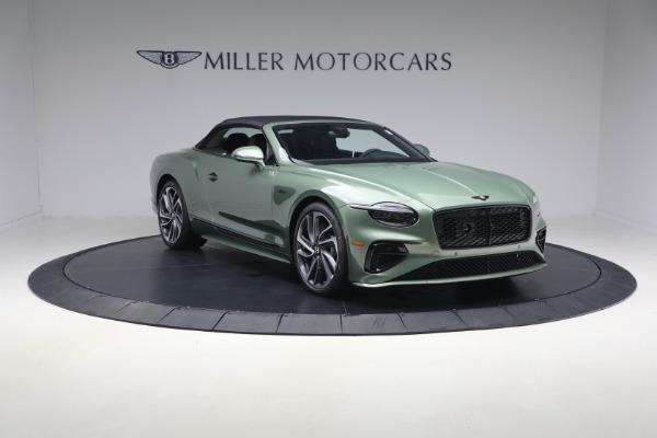 Used 2025 Bentley Continental GTC Speed for sale $359,900 at Pagani of Greenwich in Greenwich CT 06830 19