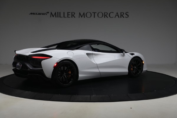 Used 2023 McLaren Artura for sale $184,900 at Pagani of Greenwich in Greenwich CT 06830 8