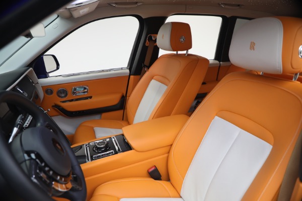Used 2023 Rolls-Royce Black Badge Cullinan for sale $375,900 at Pagani of Greenwich in Greenwich CT 06830 17