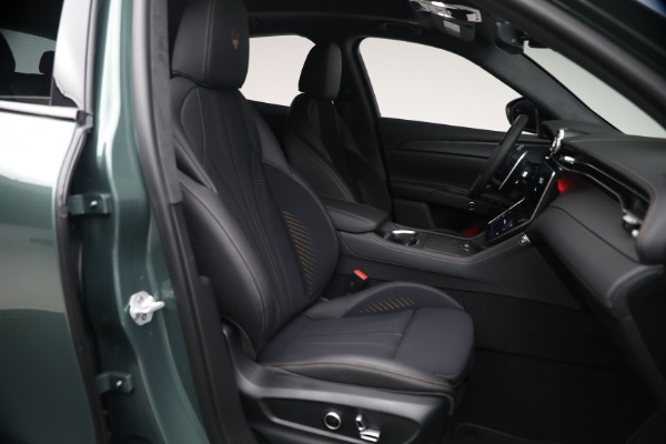 New 2026 Maserati Grecale Modena V6 for sale $92,954 at Pagani of Greenwich in Greenwich CT 06830 16