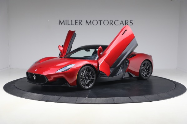 Used 2022 Maserati MC20 for sale $175,900 at Pagani of Greenwich in Greenwich CT 06830 13