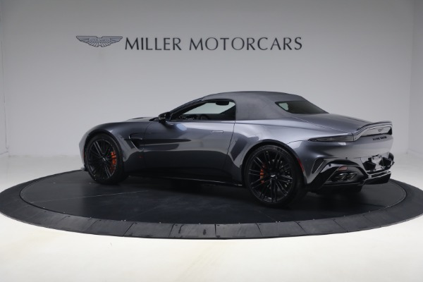 New 2026 Aston Martin Vantage S Roadster for sale $272,300 at Pagani of Greenwich in Greenwich CT 06830 16