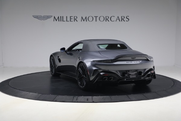 New 2026 Aston Martin Vantage S Roadster for sale $272,300 at Pagani of Greenwich in Greenwich CT 06830 17