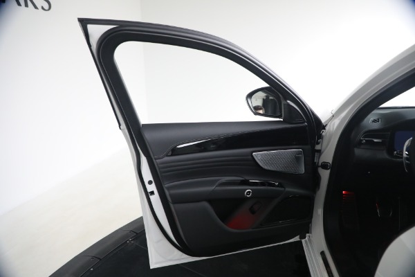 New 2026 Maserati Grecale Modena V6 for sale $95,345 at Pagani of Greenwich in Greenwich CT 06830 22