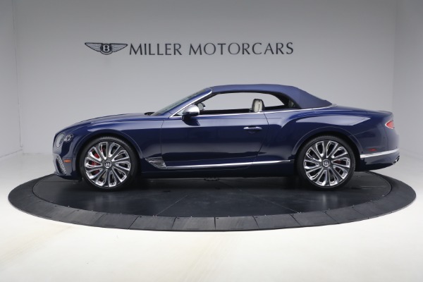 Used 2022 Bentley Continental GTC V8 for sale $225,900 at Pagani of Greenwich in Greenwich CT 06830 16