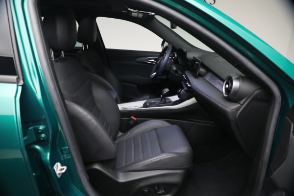 Used 2024 Alfa Romeo Tonale Hybrid Ti for sale $30,900 at Pagani of Greenwich in Greenwich CT 06830 14