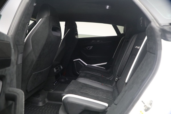 Used 2024 Lamborghini Urus Performante for sale $289,900 at Pagani of Greenwich in Greenwich CT 06830 19