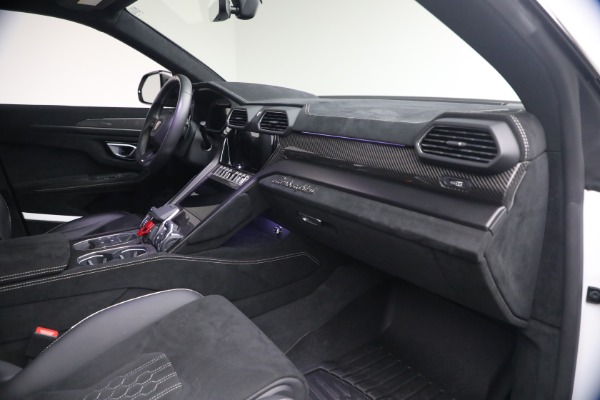 Used 2024 Lamborghini Urus Performante for sale $289,900 at Pagani of Greenwich in Greenwich CT 06830 25