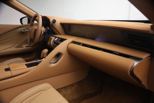 Used 2021 Lexus LC 500 Convertible for sale $99,900 at Pagani of Greenwich in Greenwich CT 06830 19