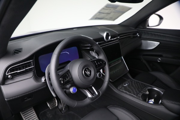New 2026 Maserati Grecale Modena V6 for sale $92,055 at Pagani of Greenwich in Greenwich CT 06830 13