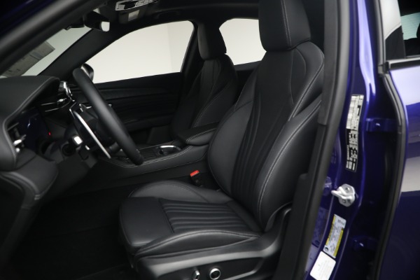 New 2026 Maserati Grecale Modena V6 for sale $92,055 at Pagani of Greenwich in Greenwich CT 06830 15