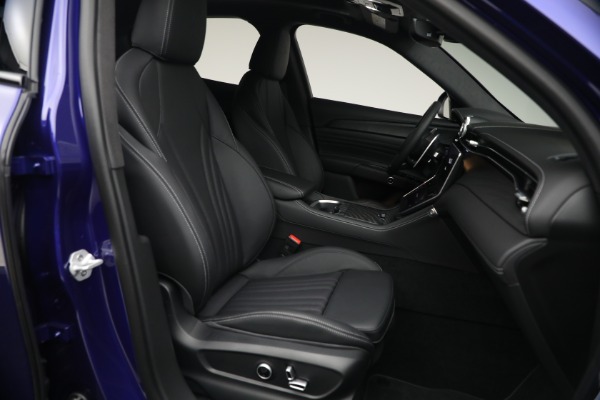 New 2026 Maserati Grecale Modena V6 for sale $92,055 at Pagani of Greenwich in Greenwich CT 06830 17