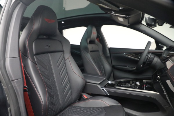 New 2026 Aston Martin DBX S for sale $308,500 at Pagani of Greenwich in Greenwich CT 06830 25
