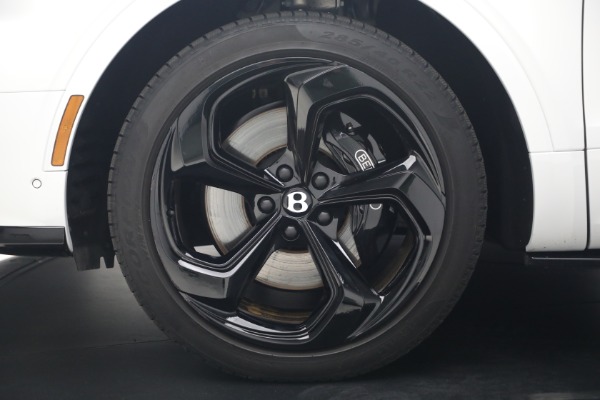 Used 2023 Bentley Bentayga S V8 for sale $155,900 at Pagani of Greenwich in Greenwich CT 06830 14