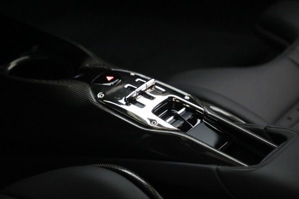 Used 2022 Ferrari SF90 Stradale for sale $445,900 at Pagani of Greenwich in Greenwich CT 06830 22