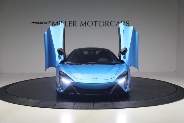 Used 2024 McLaren Artura Performance for sale $182,900 at Pagani of Greenwich in Greenwich CT 06830 13