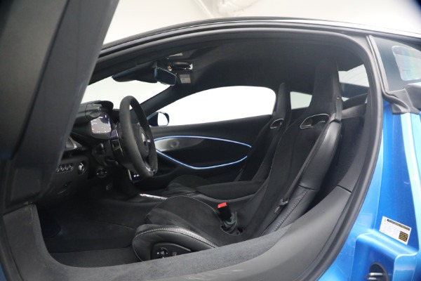 Used 2024 McLaren Artura Performance for sale $182,900 at Pagani of Greenwich in Greenwich CT 06830 17