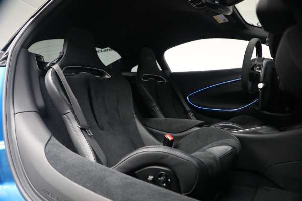 Used 2024 McLaren Artura Performance for sale $182,900 at Pagani of Greenwich in Greenwich CT 06830 20