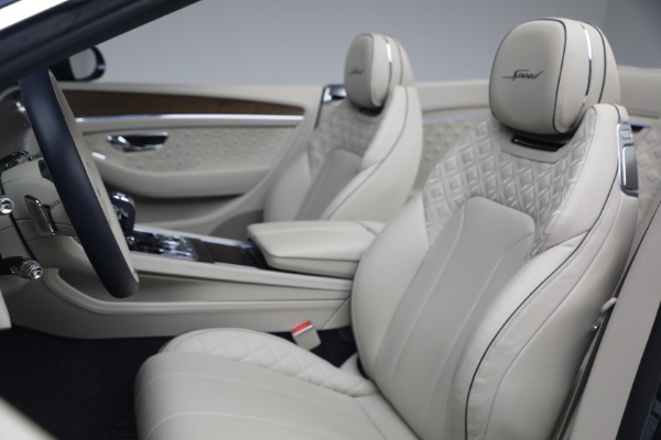 Used 2023 Bentley Continental GTC Speed for sale $265,900 at Pagani of Greenwich in Greenwich CT 06830 23