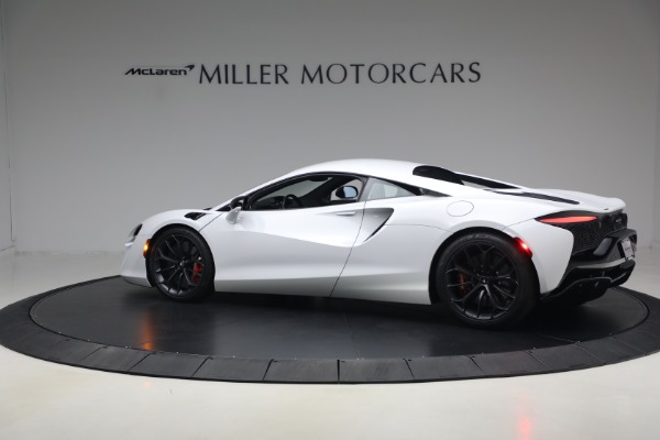Used 2023 McLaren Artura TechLux for sale $164,900 at Pagani of Greenwich in Greenwich CT 06830 4