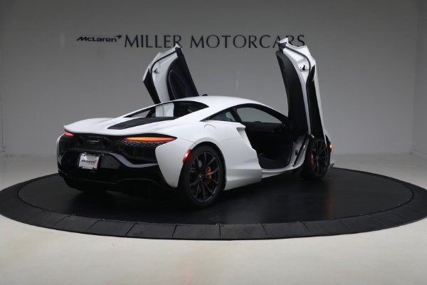 Used 2023 McLaren Artura Performance for sale $164,900 at Pagani of Greenwich in Greenwich CT 06830 18