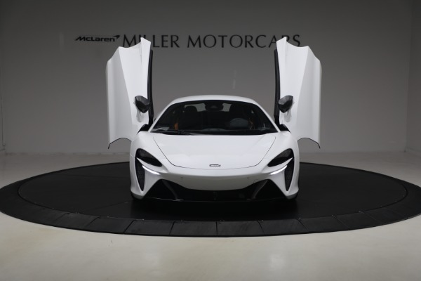 Used 2023 McLaren Artura Performance for sale $164,900 at Pagani of Greenwich in Greenwich CT 06830 21