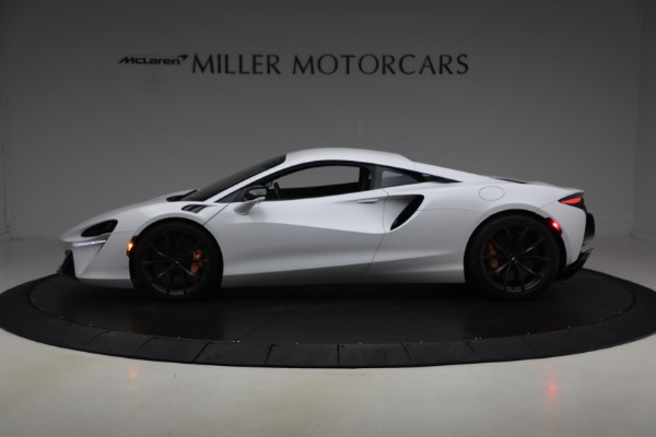 Used 2023 McLaren Artura Performance for sale $164,900 at Pagani of Greenwich in Greenwich CT 06830 3
