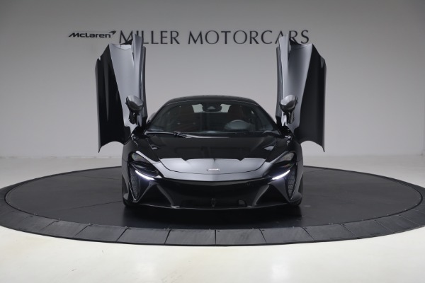 Used 2024 McLaren Artura TechLux for sale Call for price at Pagani of Greenwich in Greenwich CT 06830 13
