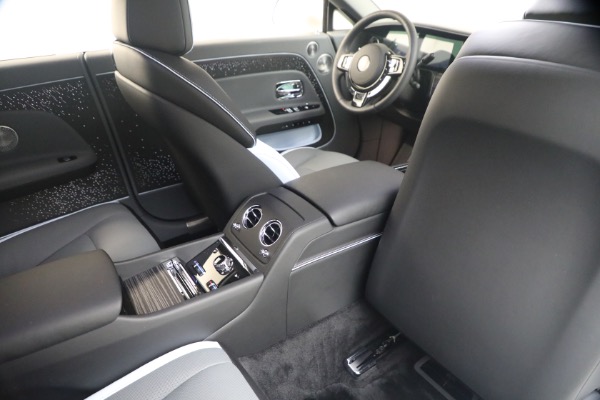 Used 2026 Rolls-Royce Spectre for sale $405,900 at Pagani of Greenwich in Greenwich CT 06830 23