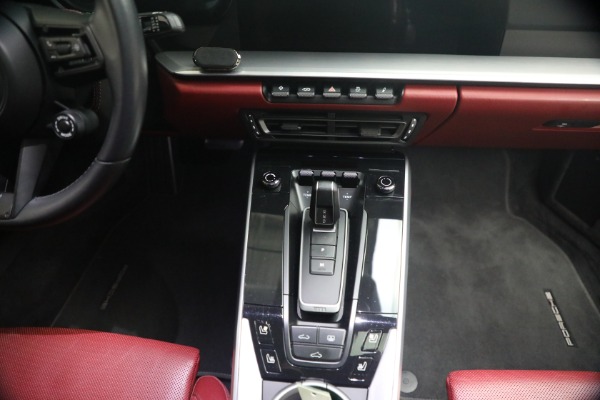 Used 2021 Porsche 911 Carrera S for sale $134,900 at Pagani of Greenwich in Greenwich CT 06830 27