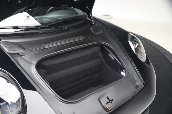 Used 2025 Porsche 911 Carrera for sale $137,900 at Pagani of Greenwich in Greenwich CT 06830 28