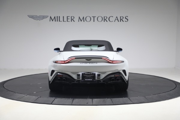 New 2026 Aston Martin Vantage S Roadster for sale $261,400 at Pagani of Greenwich in Greenwich CT 06830 18