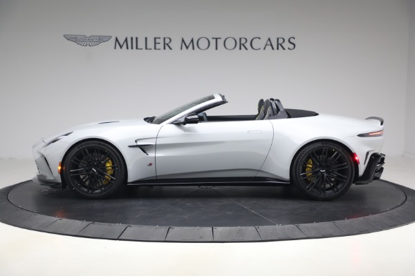 New 2026 Aston Martin Vantage S Roadster for sale $261,400 at Pagani of Greenwich in Greenwich CT 06830 3